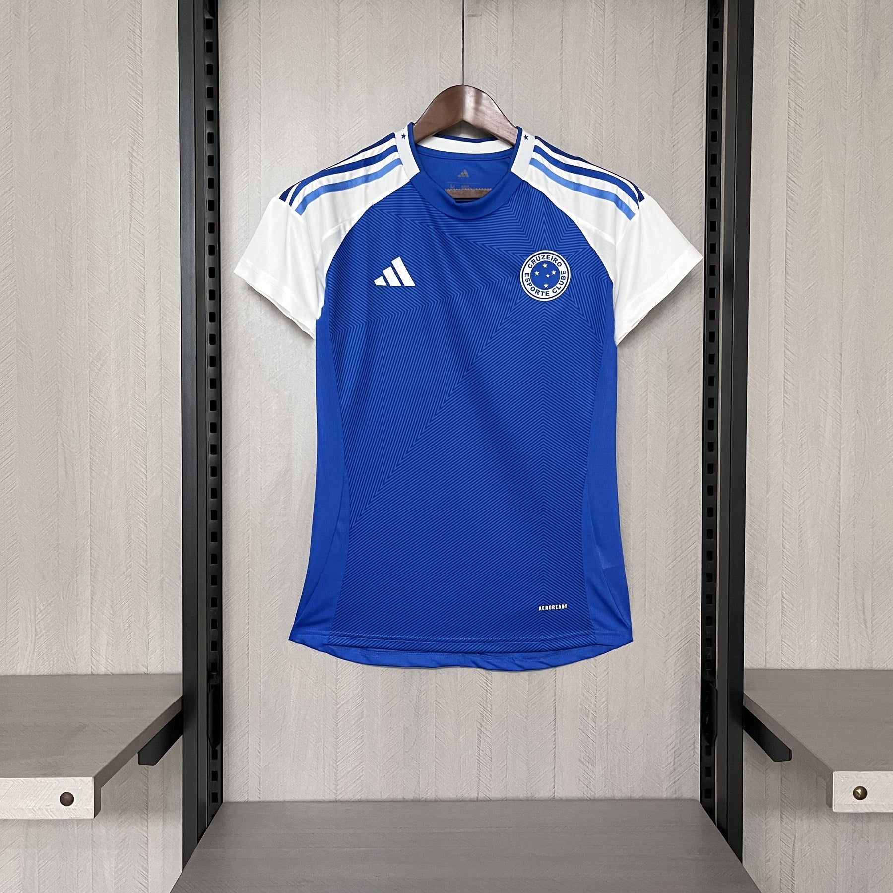 Camisa Cruzeiro Titular 25/26 - Versão Feminina Baby Look