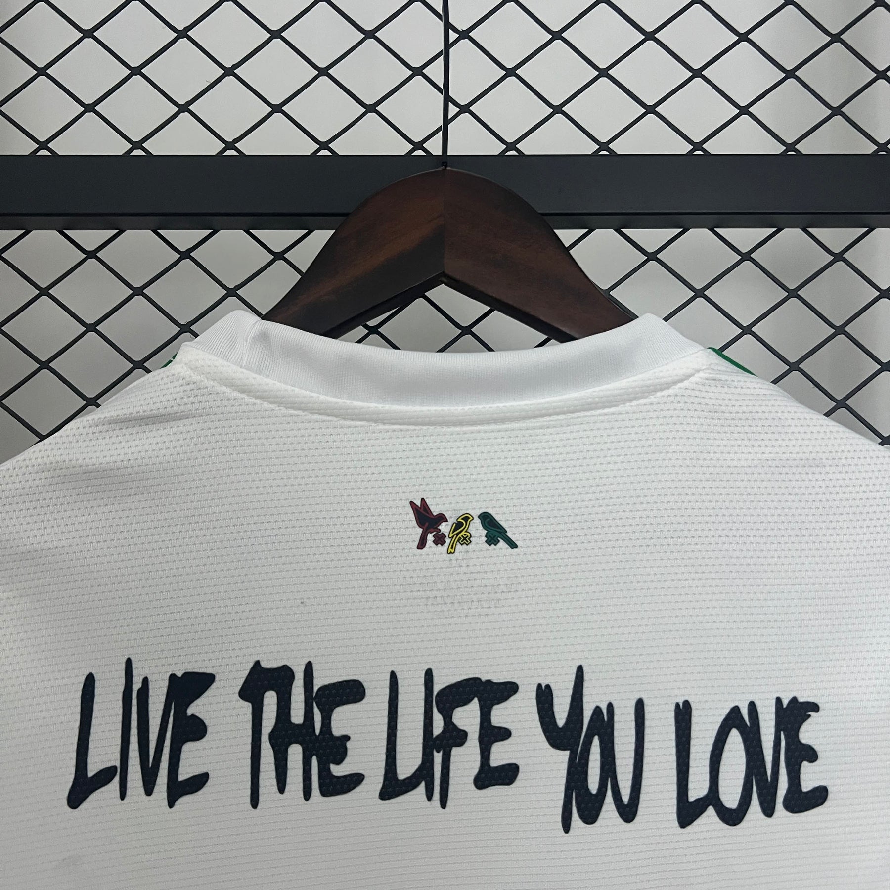 Camisa Ajax Edição Especial 25/26 - Branca Bob Marley