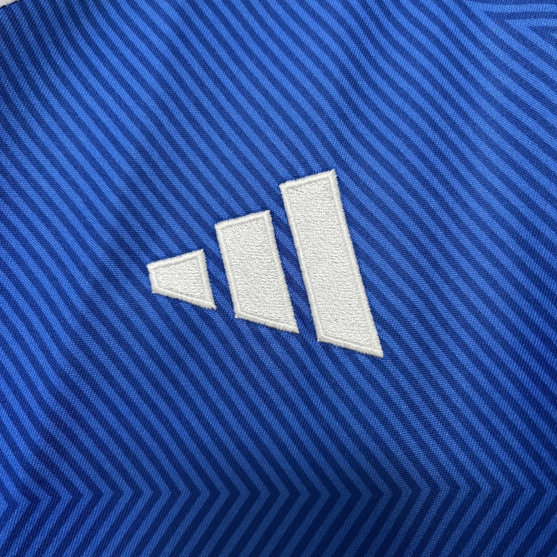 Camisa Cruzeiro Titular 25/26 - Versão Feminina Baby Look