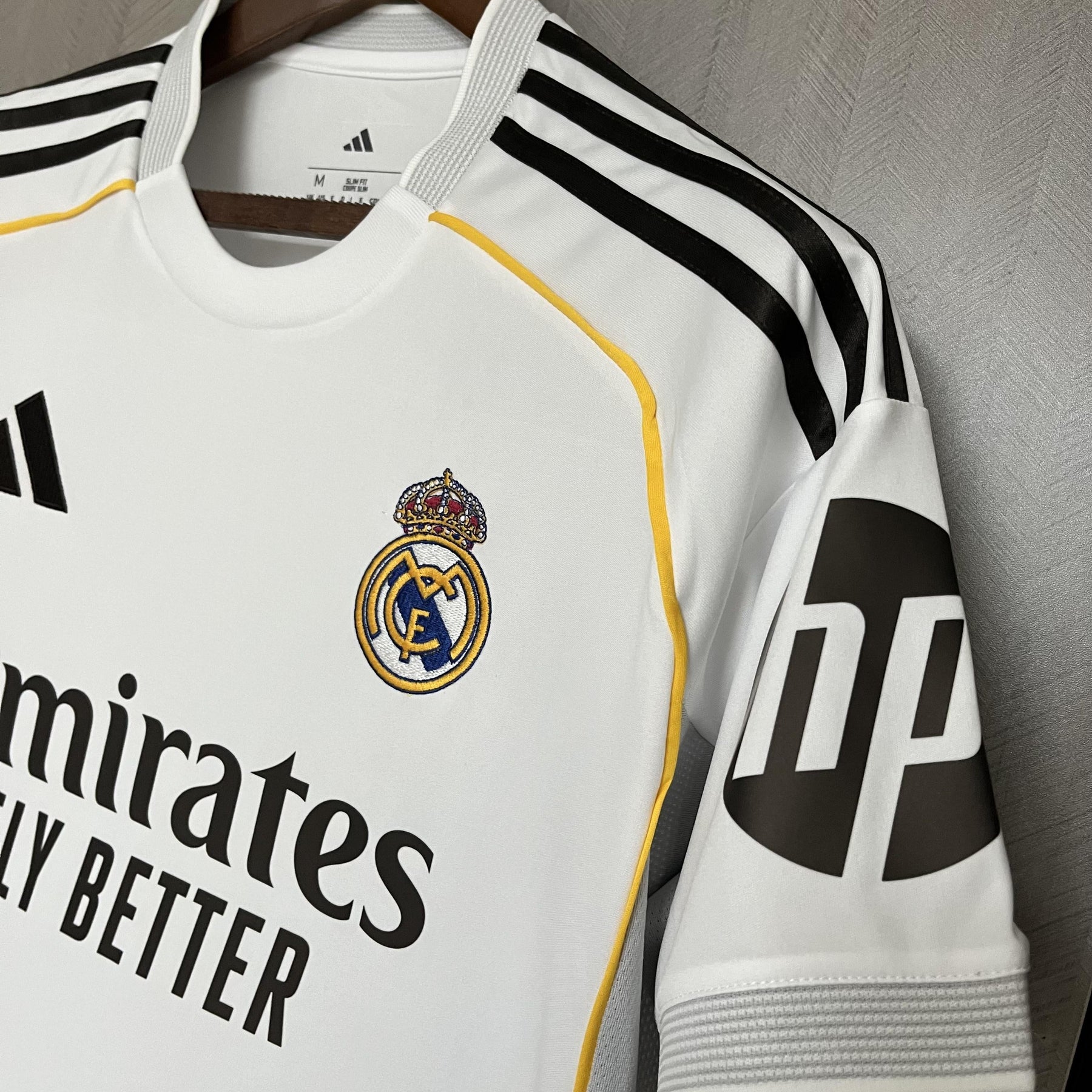 Camisa Real Madrid Titular 25/26 - Branca
