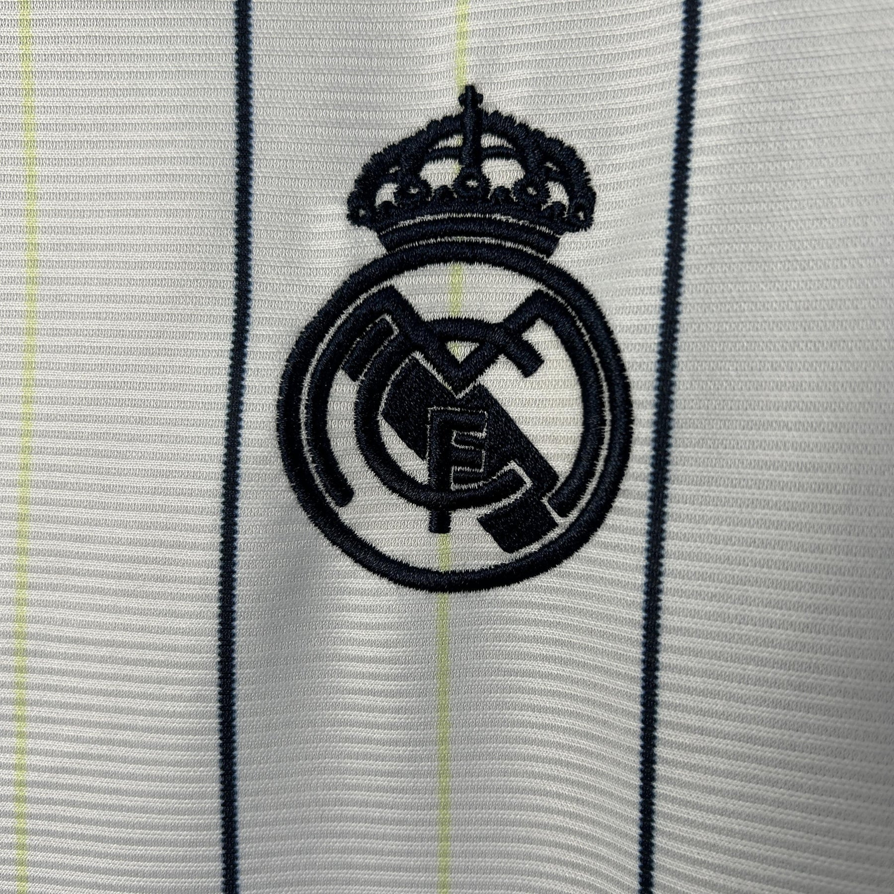 Camisa Real Madrid Edição Especial US 25/26 - Branca