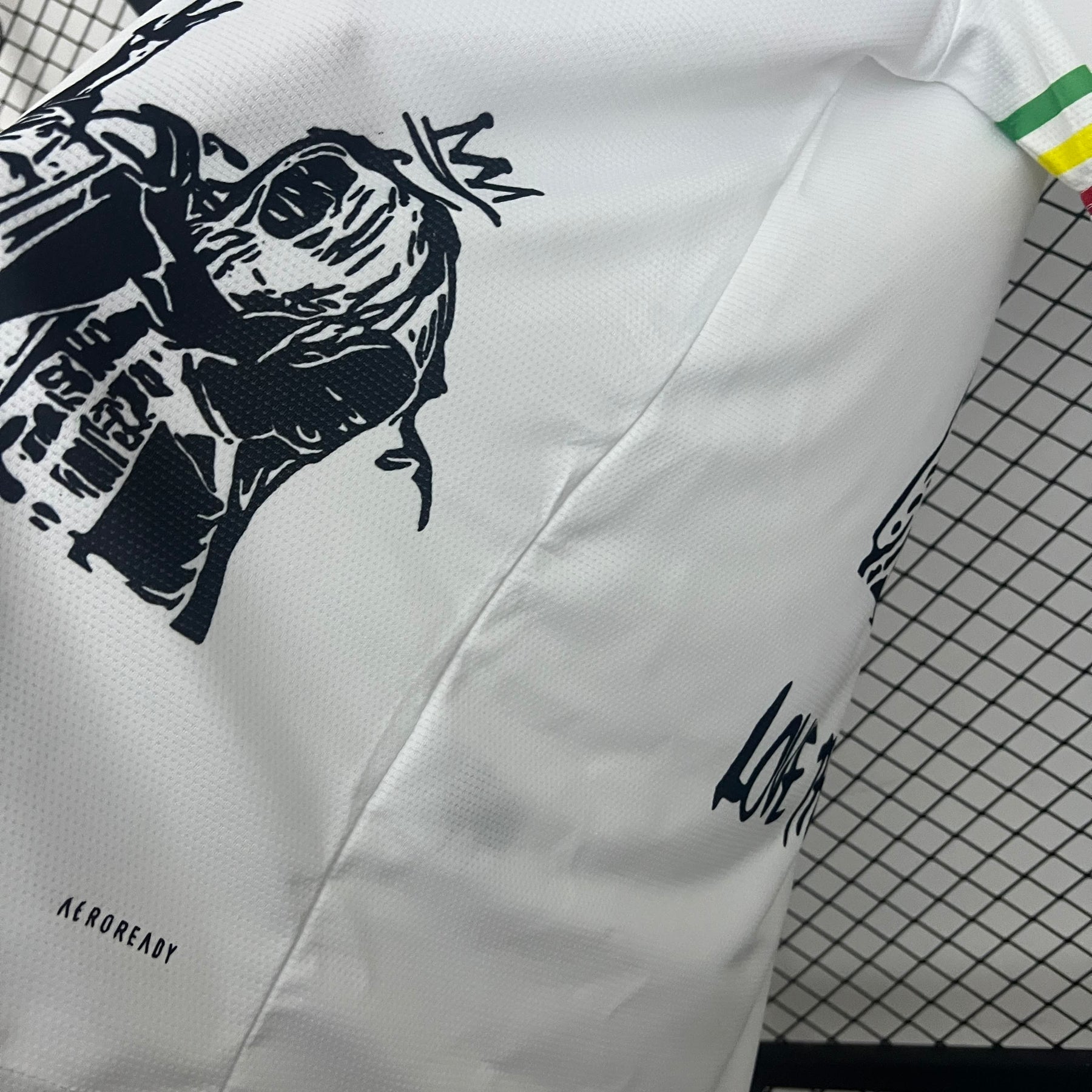 Camisa Ajax Edição Especial 25/26 - Branca Bob Marley