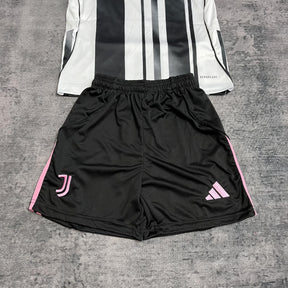 Conjunto Infantil Juventus Titular 25/26 - Preto e Rosa