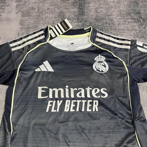 Conjunto Infantil Real Madrid Fora 25/26 - Cinza
