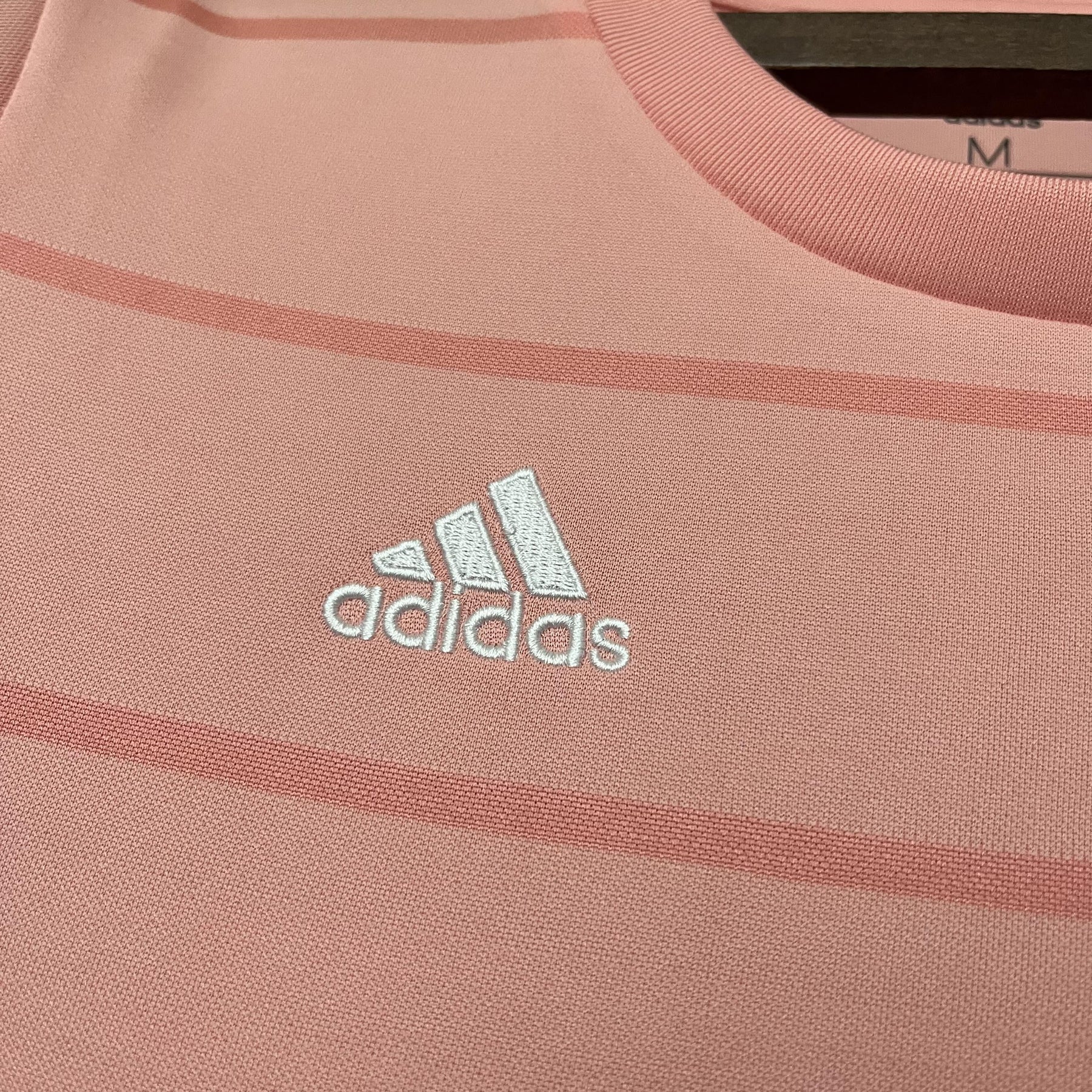 Camisa Flamengo Edição Especial 21/22 - Versão Feminina Baby Look Rosa