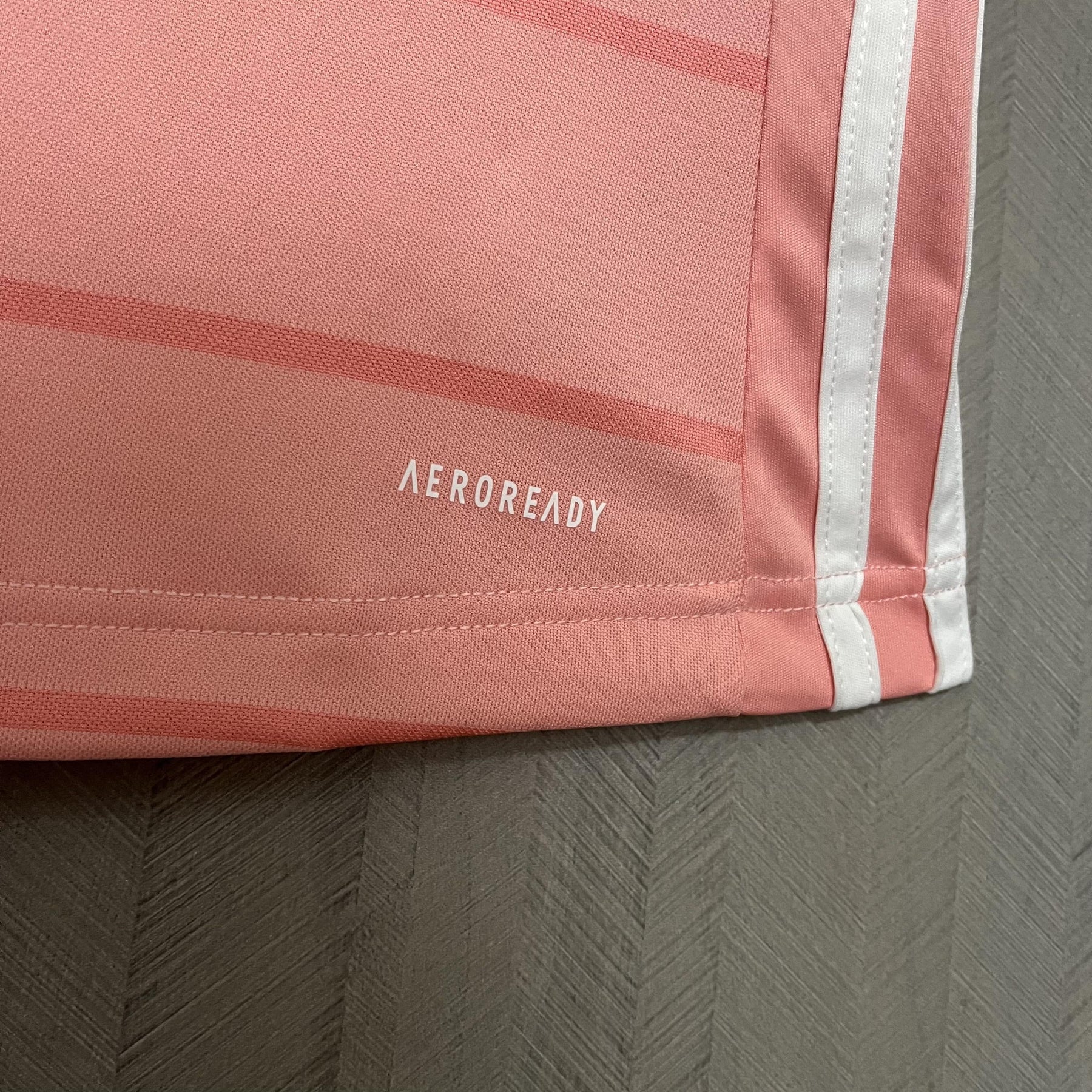 Camisa Flamengo Edição Especial 21/22 - Versão Feminina Baby Look Rosa