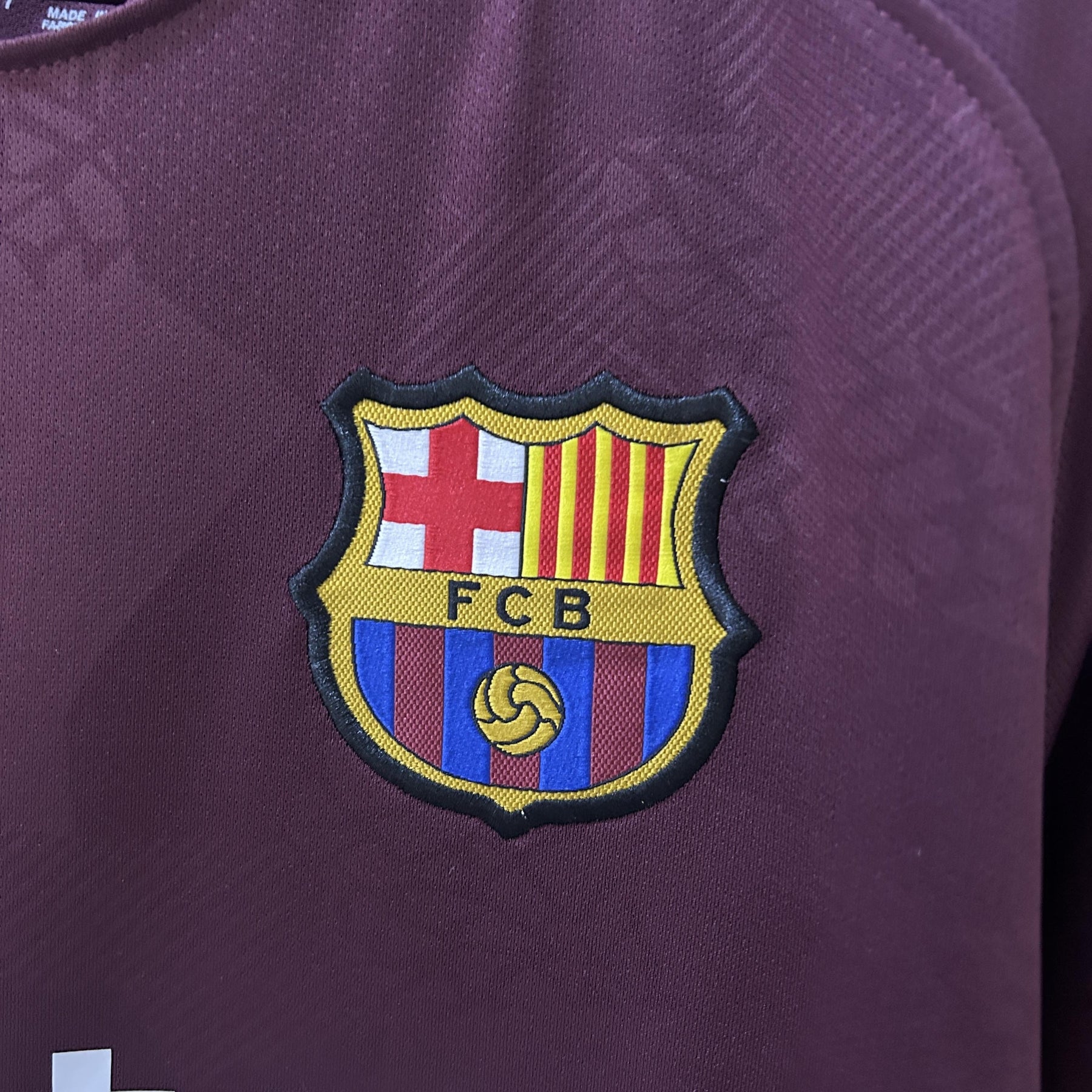 Camisa Barcelona III 17/18 - Versão Retro Rakuten Vinho
