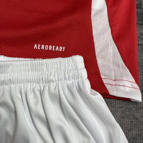 Conjunto Infantil Internacional Titular 2025/26 - Vermelho e Branco